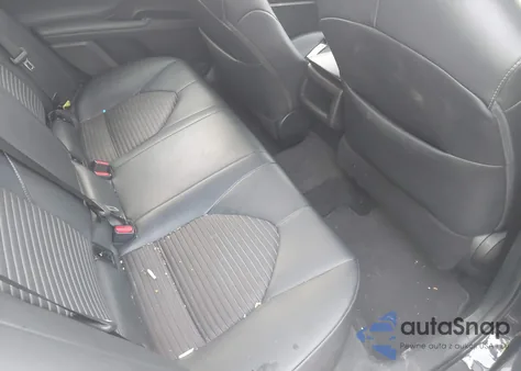 2018 Toyota Camry Se from USA, damaged, VIN 4T1B11HK5JU621208